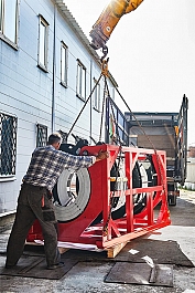 Погрузка гидравлических стыковых сварочных аппаратов для пнд труб Gas Fusion Red-1200